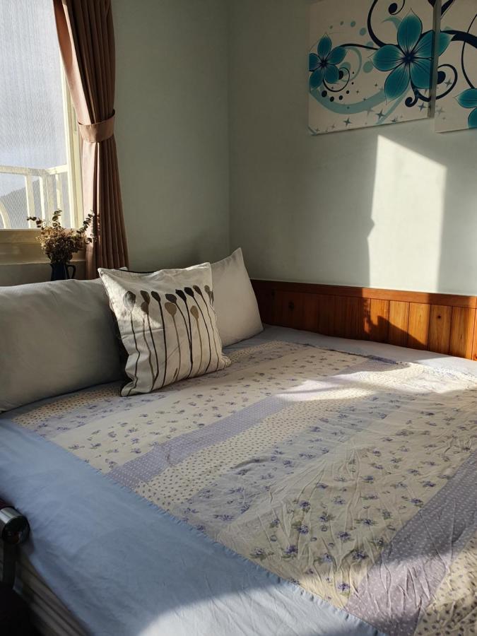 ชิง เยว่ เบด แอนด์ เบรคฟาสต์ Bed & Breakfast จิ่วเฟิ่น ภายนอก รูปภาพ