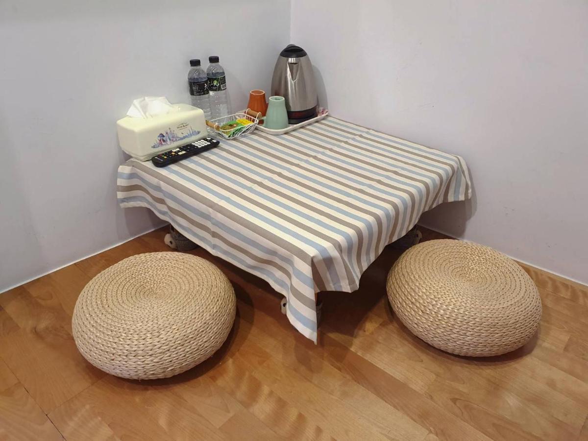 ชิง เยว่ เบด แอนด์ เบรคฟาสต์ Bed & Breakfast จิ่วเฟิ่น ภายนอก รูปภาพ
