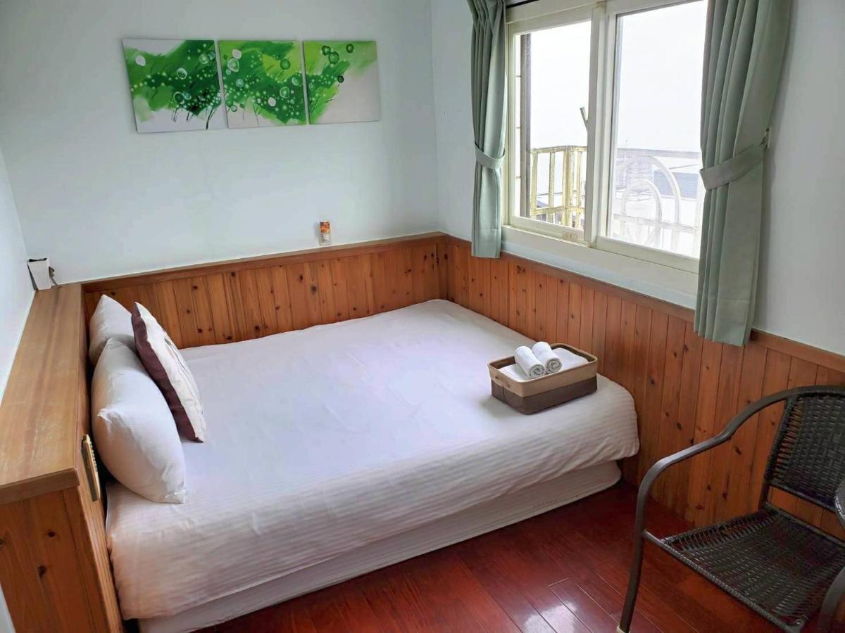 ชิง เยว่ เบด แอนด์ เบรคฟาสต์ Bed & Breakfast จิ่วเฟิ่น ภายนอก รูปภาพ
